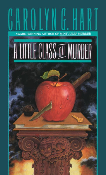 A Little Class on Murder (Death on Demand Series #5)