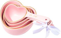 Alternative view 1 of Heart Measuring Cups