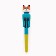 Title: FOX PUNCHING PEN