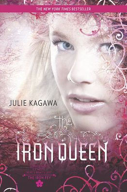 The Iron Queen (Iron Fey Series #3) (Turtleback School & Library Binding Edition)