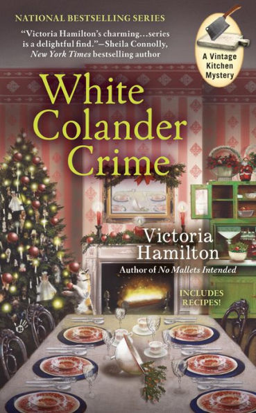 White Colander Crime (Vintage Kitchen Mystery Series #5)