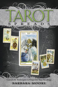 365 Tarot Spreads: Revealing the Magic in Each Day by Sasha Graham