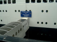 Alternative view 4 of QE2: A 50th Anniversary Celebration: A 50th Anniversary Celebration