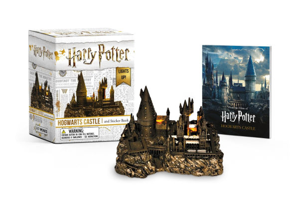 Harry Potter Hogwarts Castle and Sticker Book: Lights Up!