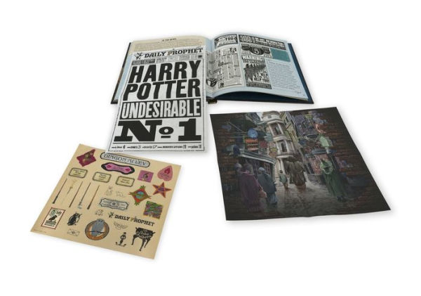 Harry Potter: Diagon Alley: A Movie Scrapbook