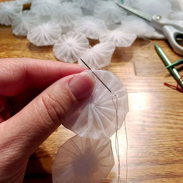 Marking Time with Fabric and Thread: Calendars, Diaries, Journals within Your Fiber Craft