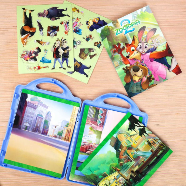 Zootopia 2: Book and Magnetic Play Set