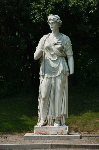 Juno: A Colossal Roman Statue