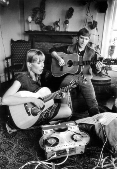 Joni on Joni: Interviews and Encounters with Joni Mitchell