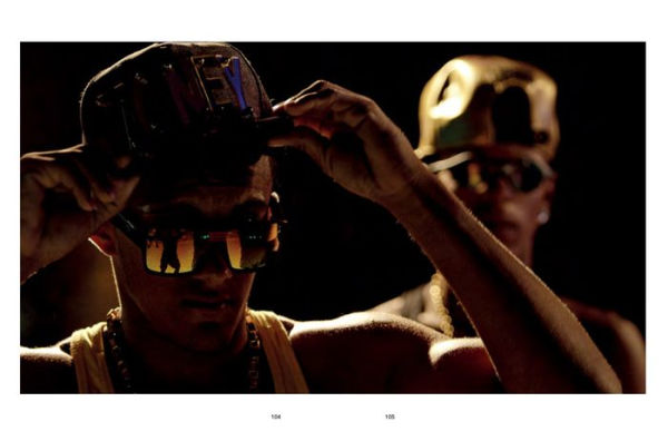 Bárbara Wagner & Benjamin de Burca: Five Times Brazil