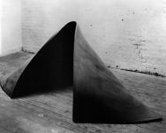 Alternative view 2 of Richard Serra: Early Work