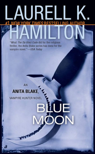 Blue Moon (Anita Blake Vampire Hunter Series #8)