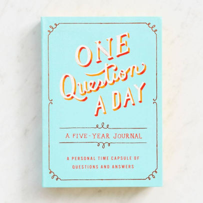 One Question A Day A Five Year Journal By Aimee Chase