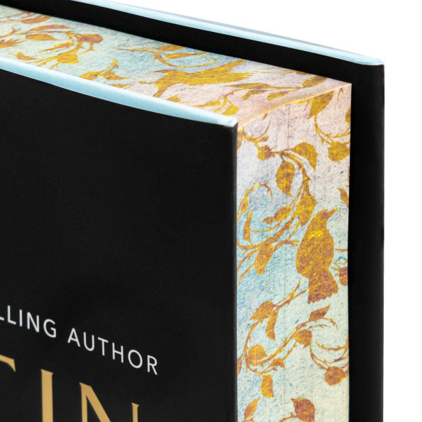 The Nightingale Deluxe Edition: A Novel