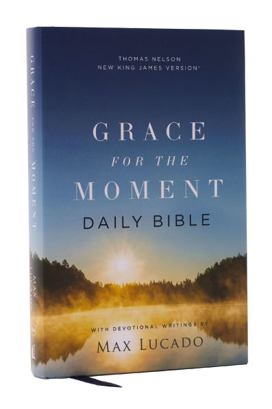 NKJV, Grace for the Moment Daily Bible, Hardcover, Comfort Print