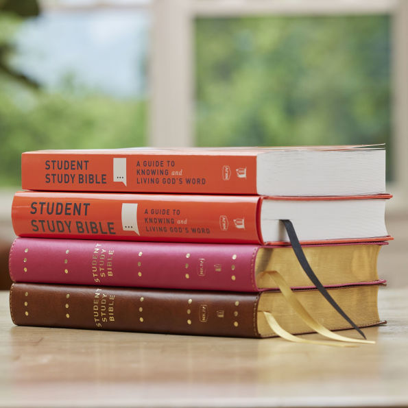 Student Study Bible: A Guide to Knowing and Living God's Word (NKJV, Softcover, Red Letter, Comfort Print)