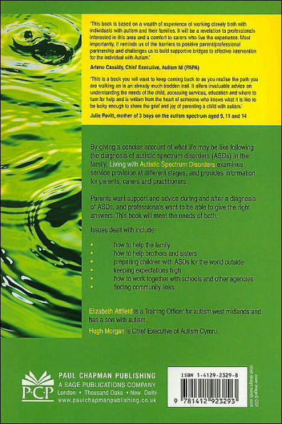 Living with Autistic Spectrum Disorders: Guidance for Parents, Carers and Siblings / Edition 1
