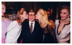 Alternative view 5 of Yves Saint Laurent: Gold: Fashion, Jewelry, Shoes, and Bags