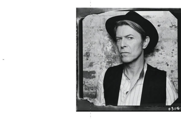 Collaboration: Frank Ockenfels 3 X David Bowie: Photographs