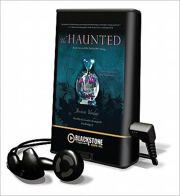 The Haunted (Hollow Trilogy Series #2) [With Earbuds]