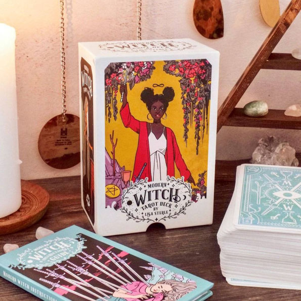 The Modern Witch Tarot Deck