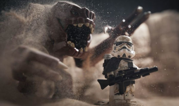 LEGO Star Wars: Small Scenes from a Big Galaxy