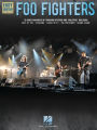 Foo Fighters - Easy Guitar with Tab: 15 Songs Arranged in Standard Notation & Tablature with Lyrics