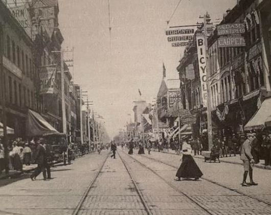 Wheeling through Toronto: A History of the Bicycle and Its Riders