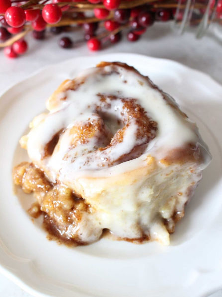 Creating a Modern Homestead: Traditional Skills for Real, Everyday Life