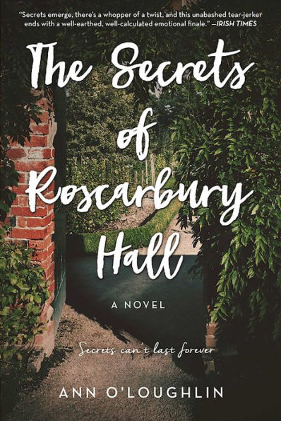 The Secrets of Roscarbury Hall: A Novel