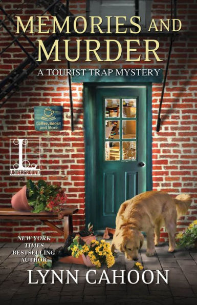 Memories and Murder (Tourist Trap Mystery Series #10)