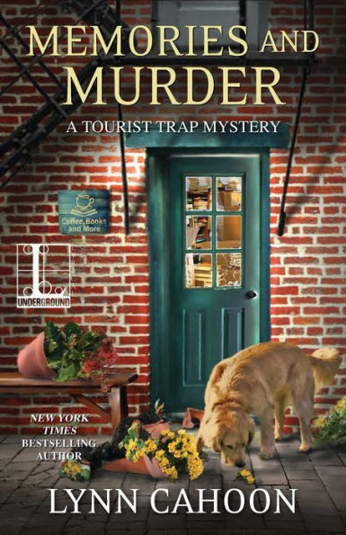 Memories and Murder (Tourist Trap Mystery Series #10)