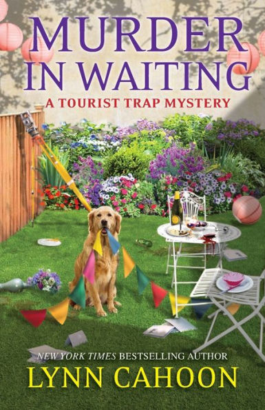 Murder Waiting (Tourist Trap Mystery Series #11)