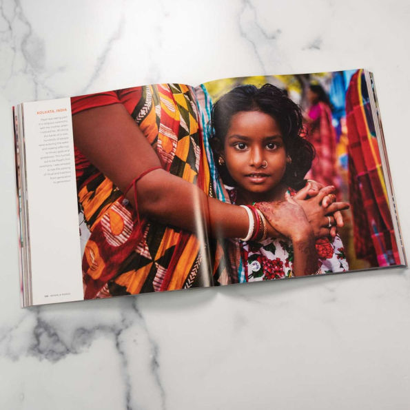 Girls of the World: 250 Portraits of Awesome