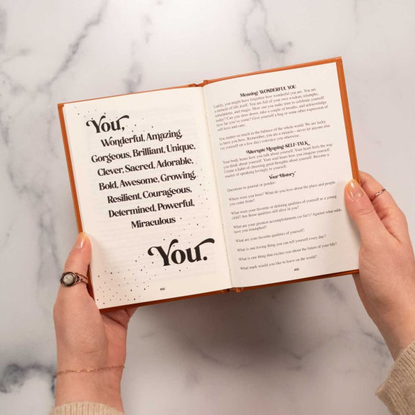 Messages from Her: A 44-Card Deck and Guidebook Celebrating Modern, World-Changing Women