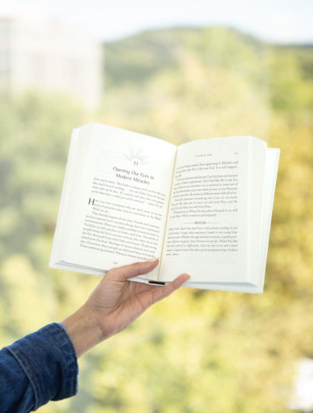 to Know Him: A 90-Day Invitation Come God As You Are