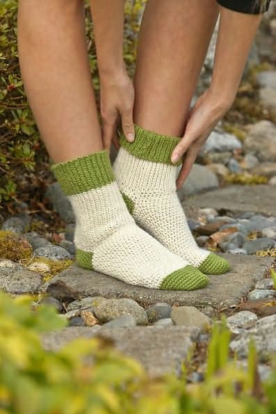 More Crocheted Socks: 16 All-New Designs