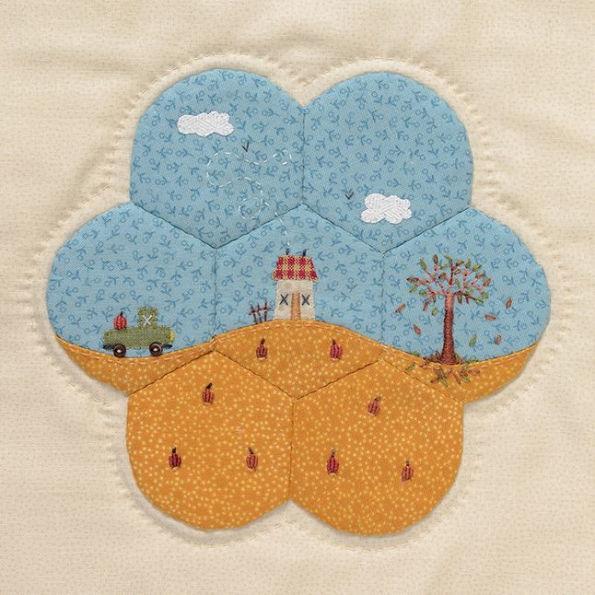 Small Wonders: Tiny Treasures to Fuse, Embroider, and Enjoy