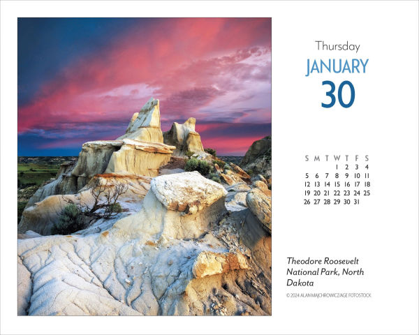 2025 America's National Parks Desk Calendar