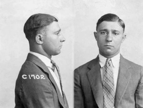 Deadly Valentines: The Story of Capone's Henchman "Machine Gun" Jack McGurn and Louise Rolfe, His Blonde Alibi