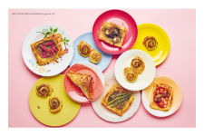 Alternative view 3 of Veggie from the Start: Easy Vegan and Vegetarian Foods for Babies and Up - Perfect for Baby-Led Weaning Families