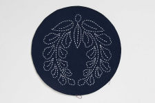 Alternative view 5 of Sashiko Handy Pocket Guide: 27 Designs, Tips & Tricks for Successful Stitching