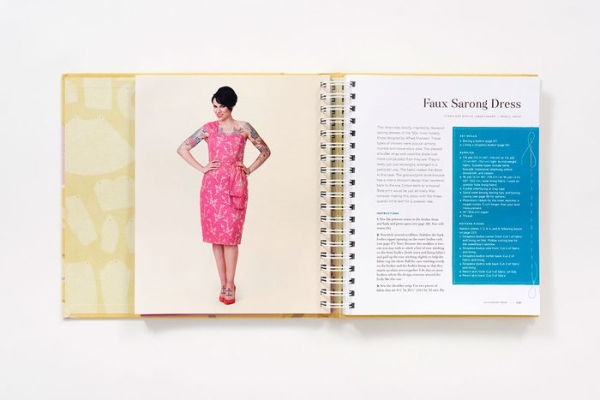 Gertie's Ultimate Dress Book: A Modern Guide to Sewing Fabulous Vintage Styles