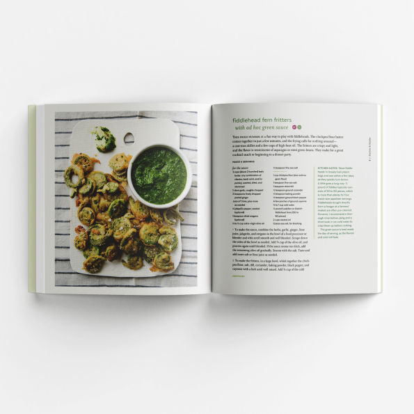 PNW Veg: The Pacific Northwest Seasonal Vegetarian Cookbook (100 Recipes from Our Local Bounty)