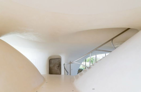 Blue Dream and the Legacy of Modernism in the Hamptons: A House by Diller Scofidio + Renfro