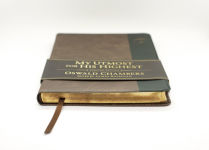 Alternative view 9 of My Utmost for His Highest: Updated Language