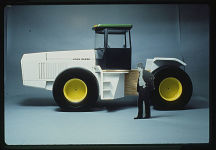 Alternative view 3 of John Deere Evolution: The Design and Engineering of an American Icon