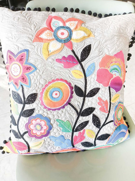Machine Magic: Get the Most from Decorative Stitches on Your Sewing Machine; 22 Fun Flowers to Sew