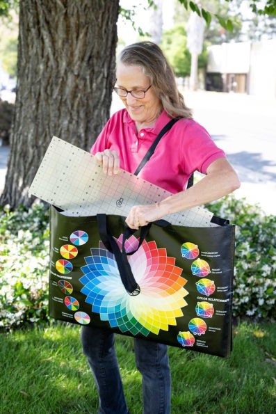 Quilter's Color Wheel Carry-All