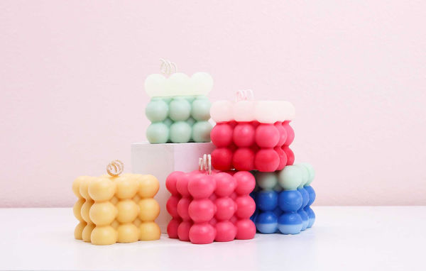 Candle Craft, A Complete Guide: 23 Stylish Projects & Small-Business Tips